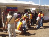 FSM. Los venezolanos tambi�n llegaron con sus tambores. Fuente: P�lsar